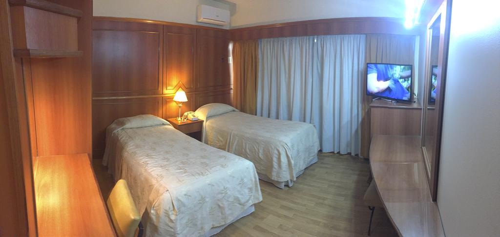 Hotel London Palace Montevideo Esterno foto