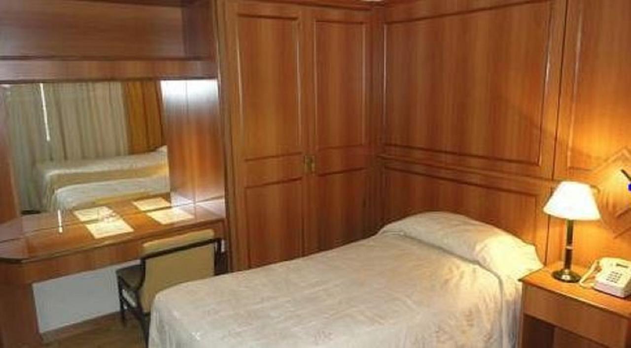Hotel London Palace Montevideo Esterno foto