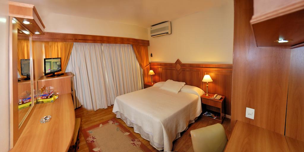 Hotel London Palace Montevideo Esterno foto